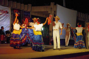 Traditional Oaxaca Dance